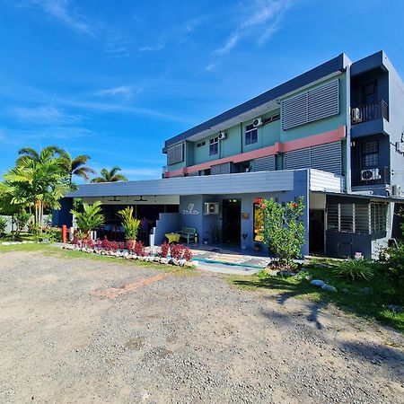 Treeline Urban Inn Kota Kinabalu Exterior foto